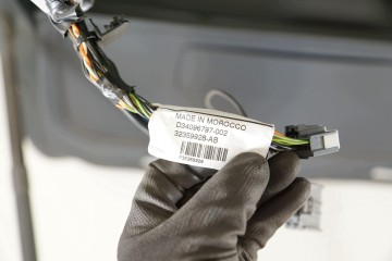 Tapa de maletero completa original código EUR 736 Volvo XC-60 XC60 II 