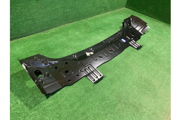 VOLVO V60 II 18 STATION WAGON BELT REAR WALL 32133493 Quality of parts according to GVO O original with manufacturer s logo OE