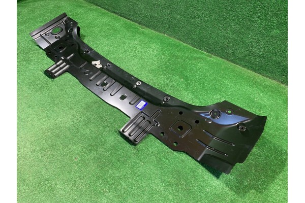 VOLVO V60 II 18 STATION WAGON BELT REAR WALL 32133493 Catalog number of the original 32133493