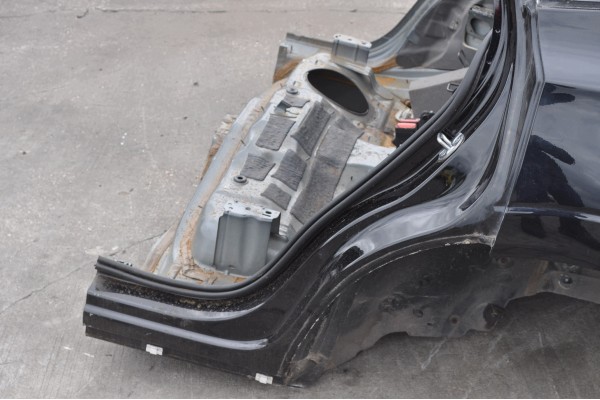 REAR BELT REAR BATHTUB ASS QUARTER MUDGUARD LEFT RIGHT XC60 II B4 Mild Hybrid Car type passenger cars