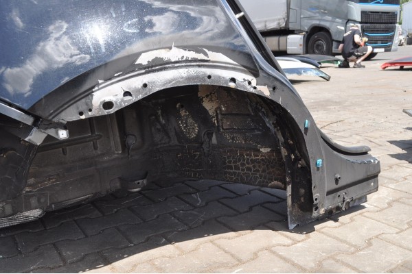 Aleta Trasera Izquierda y Derecha Panel Trasero Tubo Fiat 600 E 2025