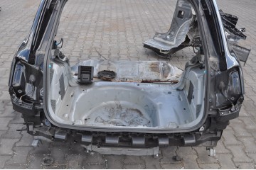 Aleta Trasera Izquierda y Derecha Panel Trasero Tubo Fiat 600 E 2025
