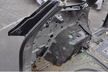 REAR BELT BATHTUB ASS QUARTER MUDGUARD LEFT RIGHT KODIAQ II 25r 1 5 TSI mHEV Car type passenger cars
