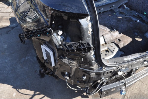 LEXUS NX II 450H QUADRANT LEFT REAR FENDER BATH REAR BELT ASS 223 Car type passenger cars