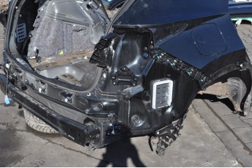 LEXUS NX II 450H Panel trasero lateral izquierdo y derecho, guardabarr
