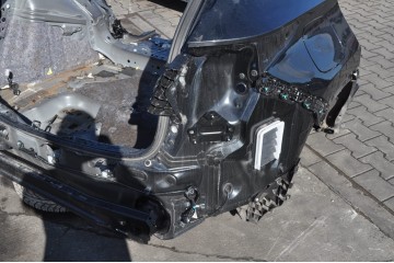 LEXUS NX II 450H Panel trasero lateral izquierdo y derecho, guardabarr