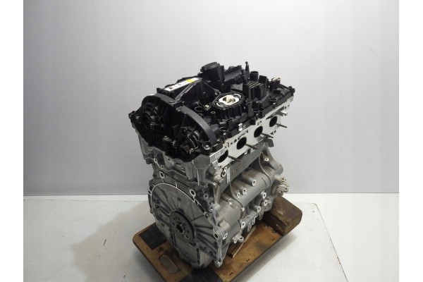 BMW F40 M135i F44 M235i SILNIK B48A20 T1 2 0L 225kW 306KM M PERFORMANCE Car type 4x4 SUV