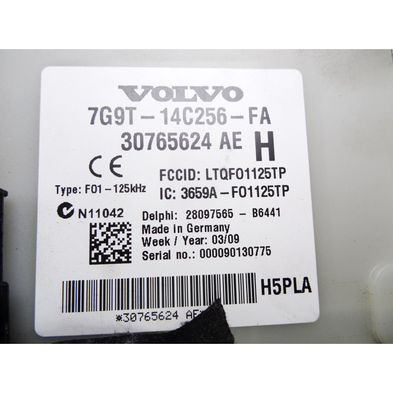 30765624 CAJA RELES / FUSIBLES VOLVO XC60