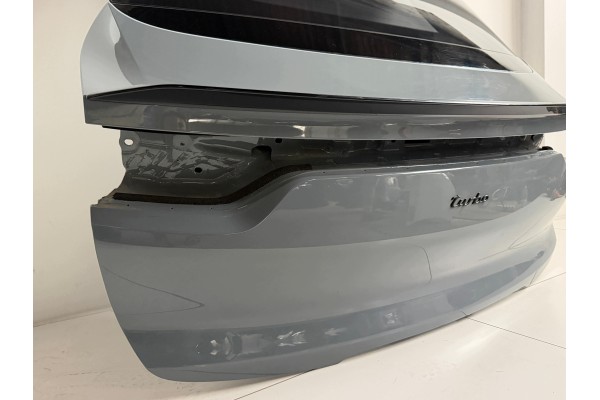 PORSCHE CAYENNE COUPE 9Y0 TURBO TAILGATE ORIGINAL CAMERA Quality of parts according to GVO O original with manufacturer s logo O