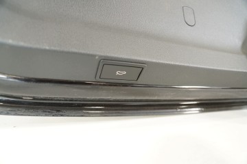 TAILGATE COMPLETE ORYG EU CODE LF9R SKODA OCTAVIA IV 5E3 CAMERA 24R Installation side rear