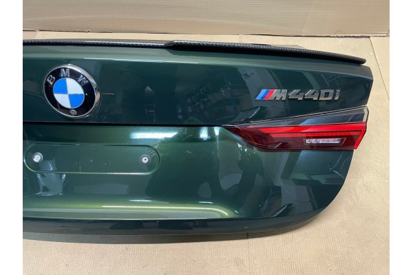 TAILGATE CAMERA SHUTTLECOCK CARBON KPL BMW 4 G22 M440iX COLOUR C4E Catalog number of the part KLAPA BAGAZNIKA CARBON BMW 4 G22 C