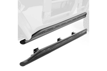Side thresholds mounted to the Go Rhino frame