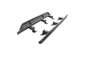 Side thresholds mounted to the Go Rhino frame Packaging status original