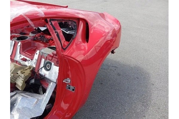 Ferrari 812 Superfast F152M rear quarter panel 88170411 left fender Car type passenger cars