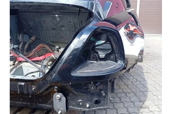 ROLLS ROYCE WRAITH RR5 COUPE Rear Panel 41007336532 RIGHT SIDE PANEL Car type passenger cars