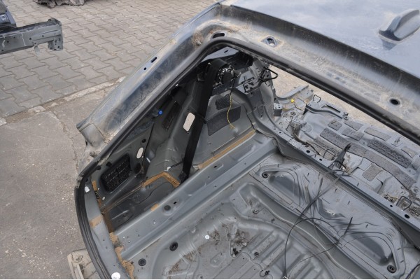 Parachoques trasero y aletas traseras Volvo V90 II Cross Country