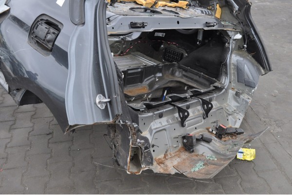 BMW 3 G20 Plug in EXERCISE MUDGUARD LEFT RIGHT REAR BELT REAR BATHTUB DUP B39 Quality of parts according to GVO O original with 