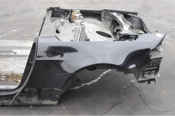 ASTON MARTIN VANTAGE 2010r CONVERTIBLE QUARTER MUDGUARD LEFT RIGHT REAR BELT DUP