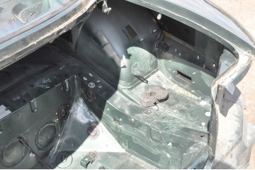 ASTON MARTIN DB7 VANTAGE BELT REAR FENDER QUARTER LEFT RIGHT BATHTUB Catalog number of the part 275195