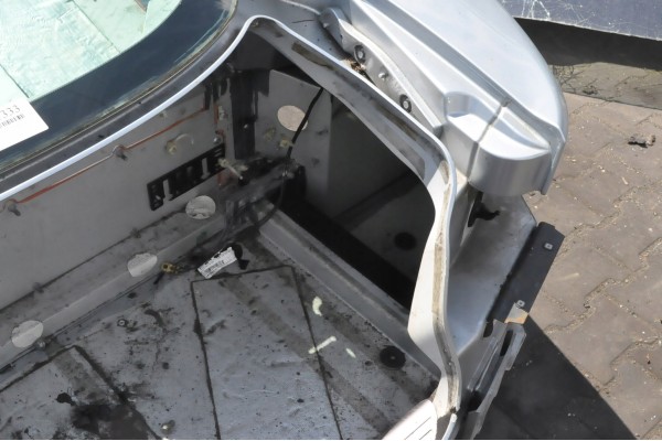 Panel Trasero/Lateral Trasero Aston Martin DB9 Coupé 2005 - Izquierdo,