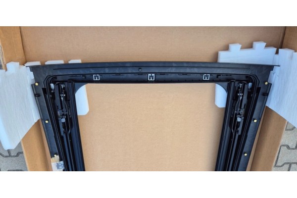 ORIGINAL sunroof NEW DEFENDER L663 2020 LR132280 Product weight with unit packaging 20 kg