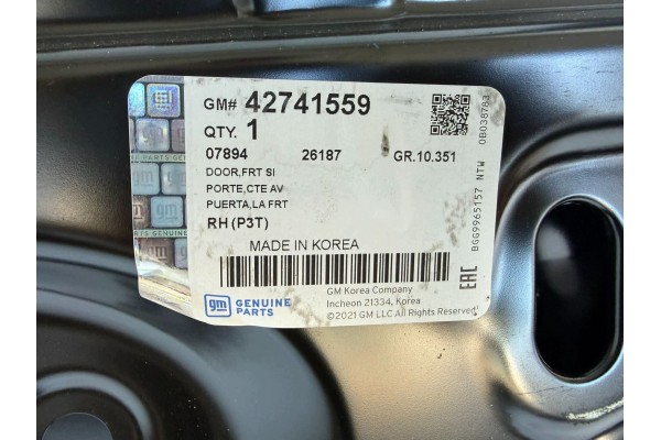Right front door OPEL MOKKA A 42741559 NEW ORIGINAL Car type passenger cars