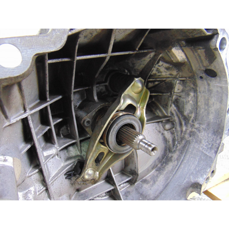 HCF CAJA CAMBIOS AUDI A4 BERLINA (8E) 2.0 TDI 16V (103kW) HCF 204967 AUDI - 2