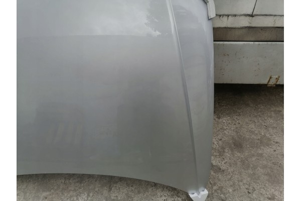 ENGINE COVER MASK AUDI A4 B8 LX7W LIFT original new Catalog number of the part MASKA POKRYWA SILNIKA AUDI A4 B8 LX7W LIFT orygni