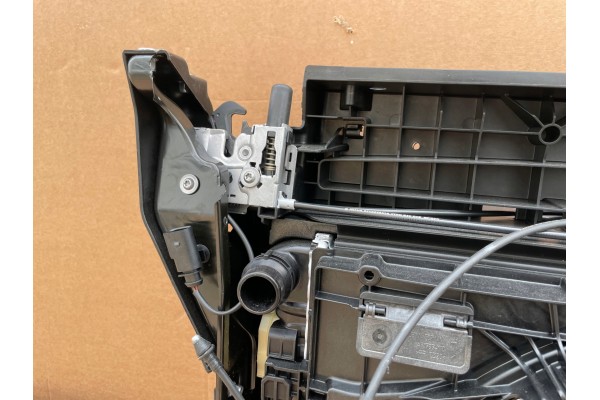 Refuerzo del Soporte del Radiador Panel Frontal Tiguan III 2024- TSI