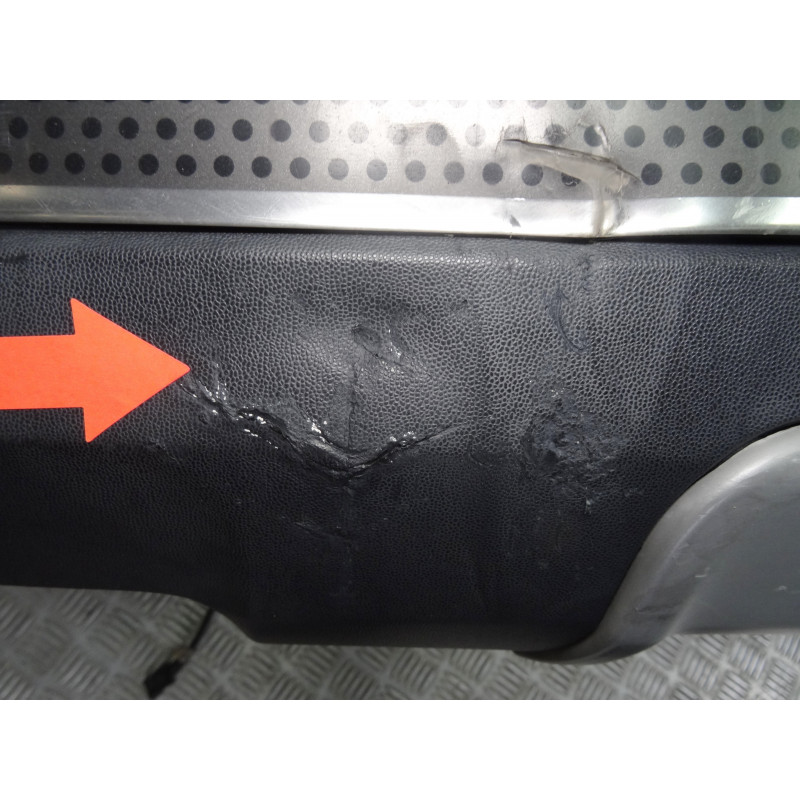 NEGRO PARAGOLPES TRASERO MERCEDES-BENZ CLASE ML (BM 164)