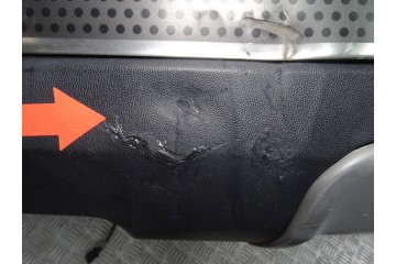 NEGRO PARAGOLPES TRASERO MERCEDES-BENZ CLASE ML (BM 164)