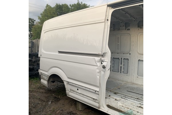 Panel lateral trasero VW Crafter II 7C Man TGE Max Maxi 2024