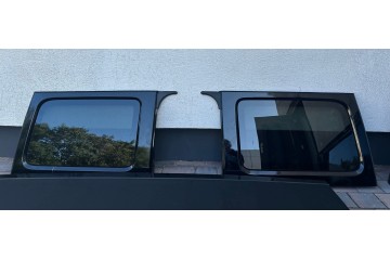 JEEP WRANGLER JL 2018 4D ROOF TOP SKY ONE TOUCH COMPLETE PX8 Part manufacturer Jeep OE