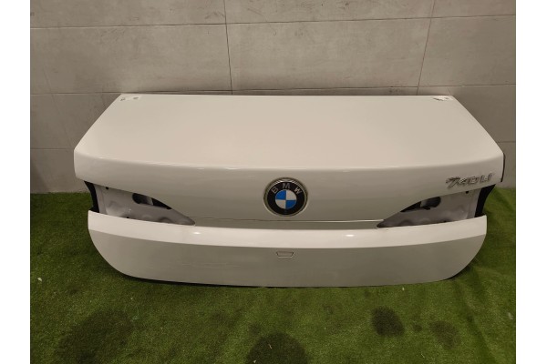 BMW G70 TAILGATE A300 CAMERA UPHOLSTERY ELECTRICIAN