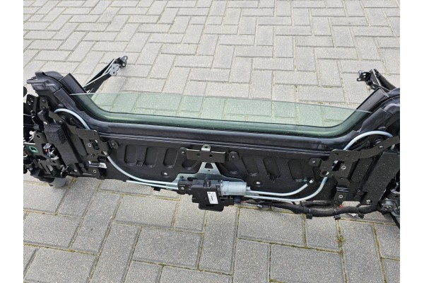 MASERATI MC20 MC 20 BODY ROOF FOLDING MECHANISM 673014651 Car type passenger cars