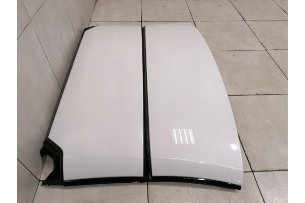 McLaren 570S Spider with Hardtop 13AA397SP Hardtop Part manufacturer McLaren
