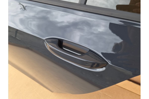 DOOR VW GOLF 8 VIII STATION WAGON IN COLOUR LI7F REAR LEFT ORIGINAL IDEAL Catalog number of the part DRZWI GOLF 8 LI7F TL