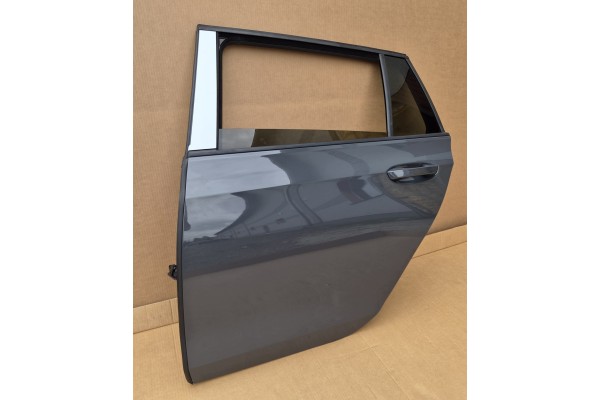 DOOR VW GOLF 8 VIII STATION WAGON IN COLOUR LC7Q REAR LEFT ORIGINAL IDEAL Catalog number of the part DRZWI GOLF 8 LC7Q TL