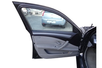 NEGRA  PUERTA DELANTERA IZQUIERDA BMW SERIE 5 BERLINA (E60) 530d 2009 NEGRA 212616 BMW - 2