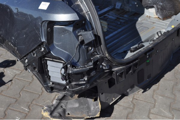 EXPLORER VII EV 25r QUARTER MUDGUARD LEFT RIGHT REAR BATHTUB ASS REAR BELT Catalog number of the part 433993