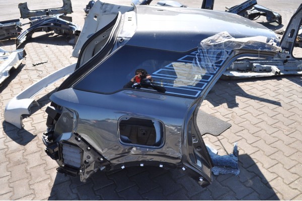 EXPLORER VII EV 25r QUARTER MUDGUARD LEFT RIGHT REAR BATHTUB ASS REAR BELT Quality of parts according to GVO O original with man