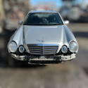 MERCEDES-BENZ CLASE E (BM 210) BERLINA 200 Kompressor (210.048) MERCEDES-BENZ CLASE E (BM 210) BERLINA 200 Kompressor (210.048)