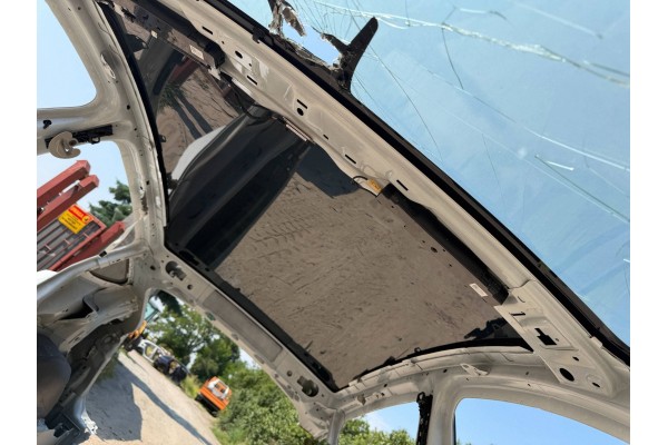TESLA MODEL Y PANORAMIC GLASS ROOF Part manufacturer TESLA TECHNICS
