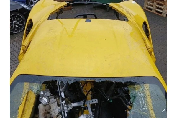 Ferrari 488 F142M Hard roof 86886511 Hard roof Roof Part manufacturer Ferrari OE