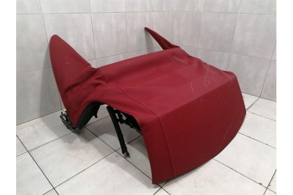 Audi R8 Type 42 V10 5 2 Spyder Soft Roof Red Outdoor Roof 427871011B Catalog number of the part 427871011B
