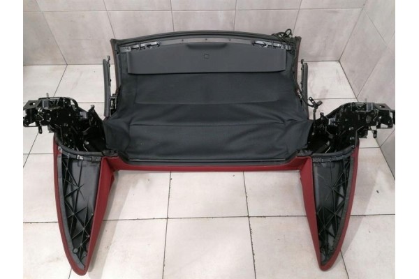 Techo blando rojo convertible Audi R8 Tipo 42 V10 5.2 Spyder