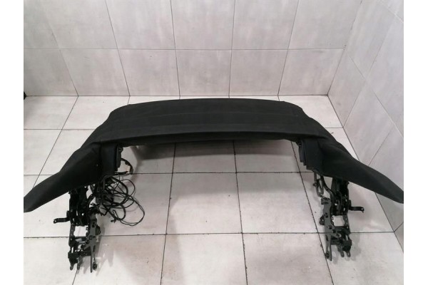 AUDI R8 TYPE 42 V10 5 2 SPYDER WITH SOFT ROOF 427871025 COMPLETE ROOF
