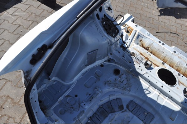 Refuerzo de Parachoques Trasero Izquierdo y Derecho para Prius IV Lift