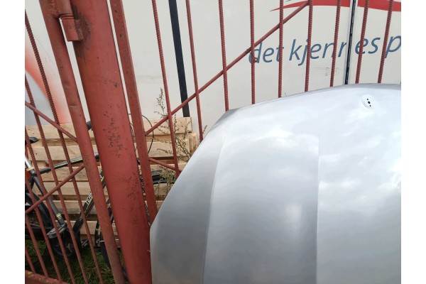 ALUMINIUM MASK MERCEDES CLASS GLC X253 15 6 19R BEFORELIFT LACQUER 775 Catalog number of the part 775 x253 MASKA ALUMINIOWA MERC