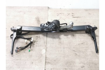 2023 Polestar 2 Trailer hook set 32207226 Catalog number of the original 32207231